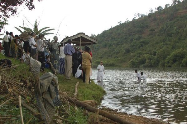 Mormon Missionaries baptize Rwandan converts