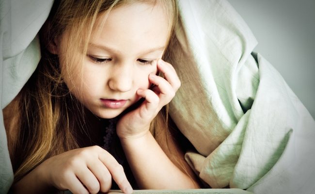 girl reading