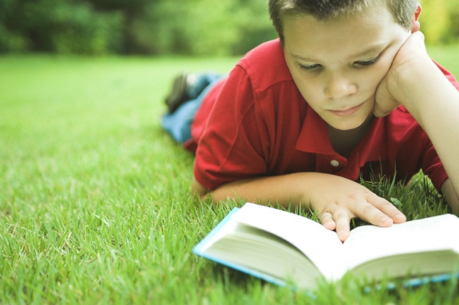 kid reading