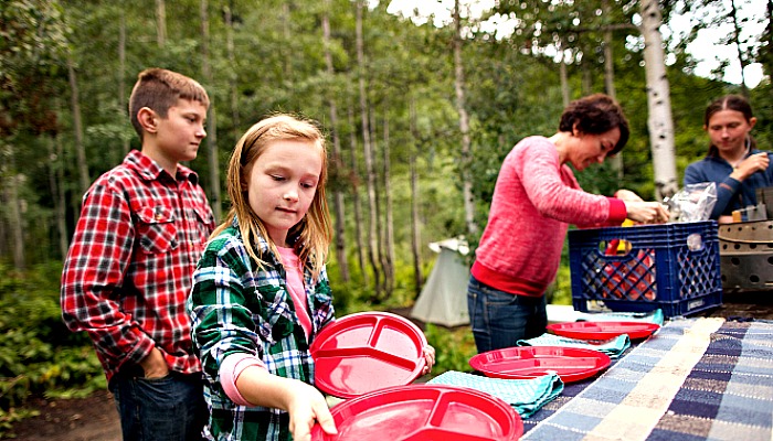 Memorial-day-family-camping