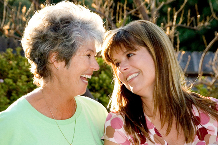 Mother and Daughter discuss pregnancy and labor