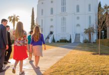 Group Walking to Temple | LDS Temple Dress Requirements | Third Hour