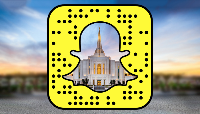 Temple with snapchat logo