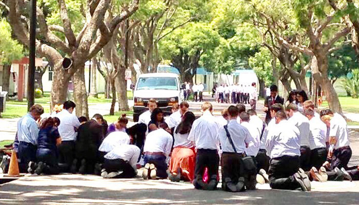 Missionaries praying during earthquake in Mexico