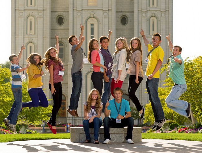 Mormon youth at the Salt Lake Temple