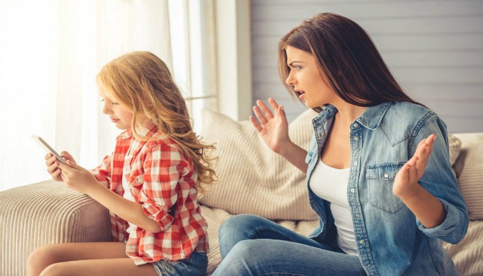 screen time parent child fight