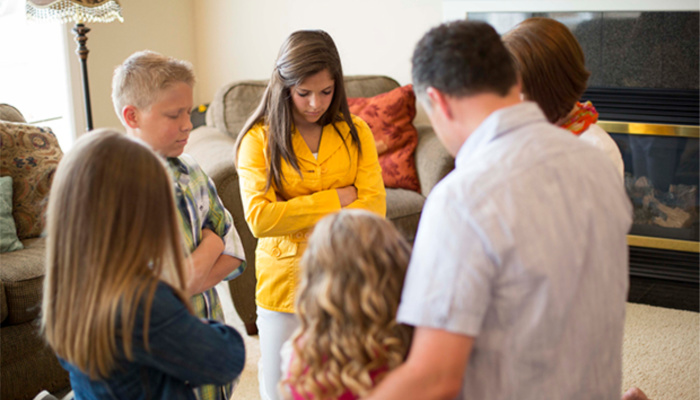 Christ centered home Mormon family prayer