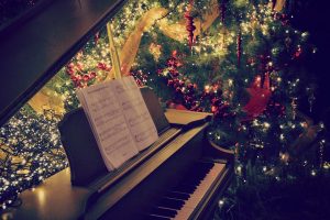piano christmas