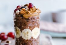 overnight oats with chocolate and fruit