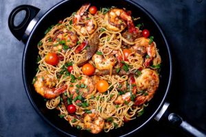 shrimp chow mein noodles chinese food recipes
