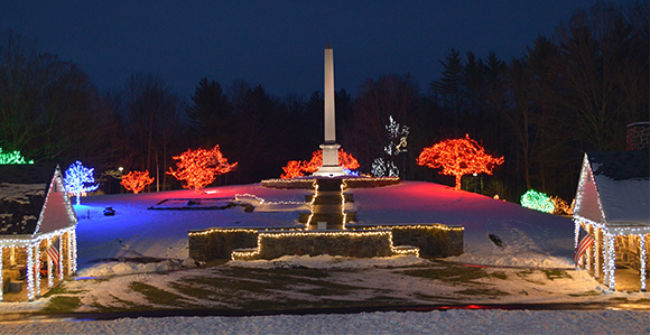 christmas lights at the joseph smith birthplace memorial in vermont